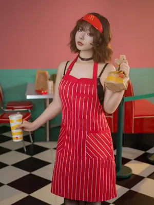 Yuuhui Yuhui No. 35 Staf Layanan McDonaldd