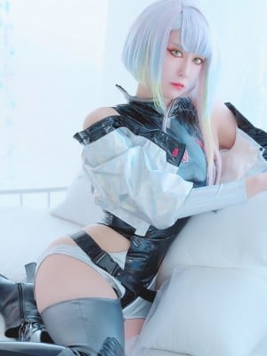 [Ringo Mitsuki] Februari diperbarui dalam jumlah bulanan dan untuk pertama kalinya di bulan Februari ... dan peringatan ke -4 pendirian Falias Seksi Izumi!