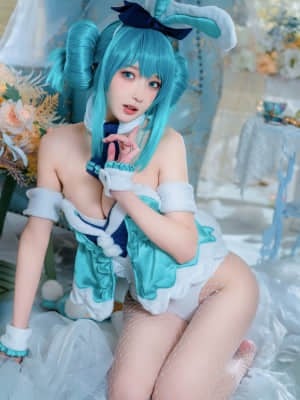Bao juga seorang gadis kelinci - No. 30 Miku White Rabbit