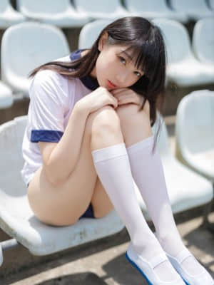 [Zhou ji adalah seragam senam yang lucu]