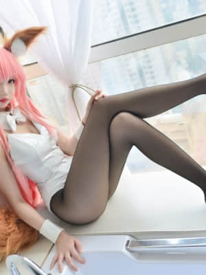 X UE7 SAMA - TAMA MOMA E BUNNY GIRL