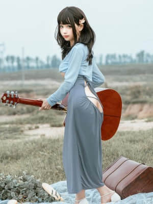 Sister-gitar yang bodoh