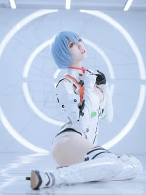 Coser@zhou ji adalah kelinci lucu vol.005 ayanami ri bai zhan