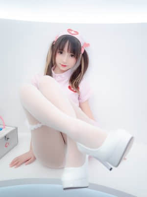 Kagurazaka Mafuyu - Kaki Putih 《Kedamaian dan Tubuh yang Seimbang》+ 1V