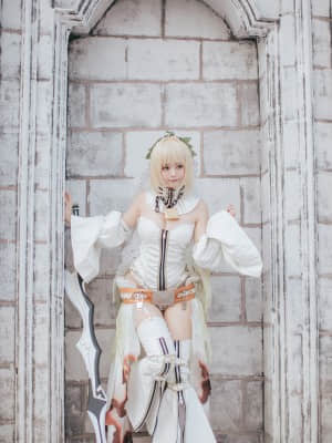 ξ BENAR Late M Ezion O Girl - Nero (F Go)