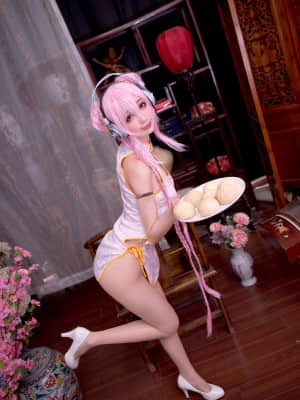 Zhou ji adalah nomor kelinci lucu 030 Cheongsam Sony