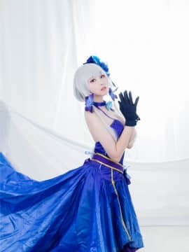 [Foto Bambi] Azur Lane mengilustrasikan