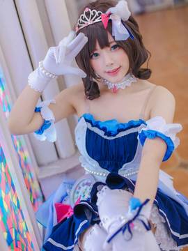 "Idol Idol Maekawa" idola tingkat menengah Maekawa c o s p l a y