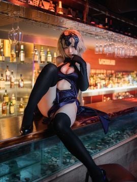 Fate Grand Order: Black Night Dinner C O S P L A Y