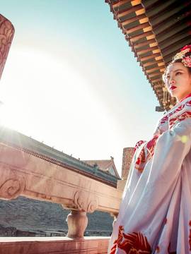 "Legend of Wu Miniang" berakhir tanpa menyesali Wu Zetian C O S P L A Y