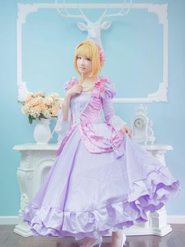 "Girl Magic Card Sakura" versi ilustrasi Kinomoto Sakura C O S P L A Y