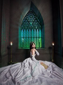 Cosplay "Final Fantasy 9" Putri Putih