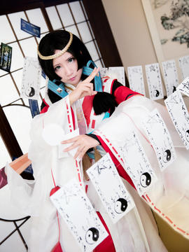"Onmyoji Mobile Game" delapan ratus bhikkhuni c o s p l a y