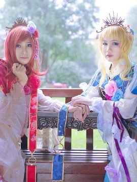 Kehidupan cinta Eri dan Maki ~ cos