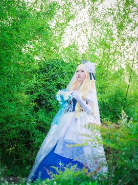 "Shilu Home Fortress F" Xuelu Home Poster Wedding Dress C O S P L A Y
