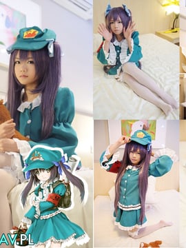Cosplay gadis hijau
