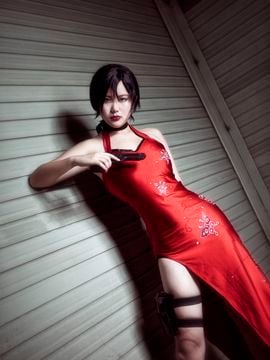 Penghargaan COS seksi "Resident Evil" adalah Great and Sexy of King King
