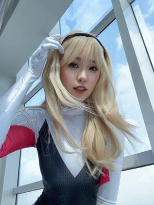 Meriol - Gwen