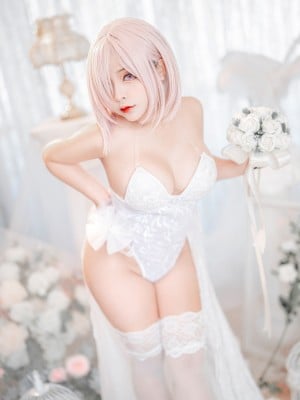 You Momo - Mashu White Lingerie Oil