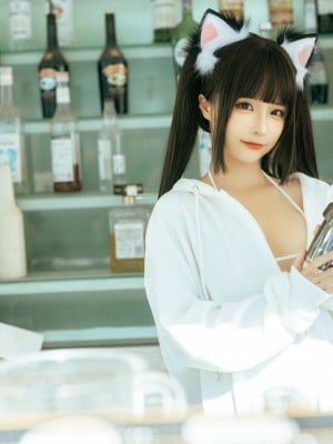 [Momo konyol] Meow toko kelontong