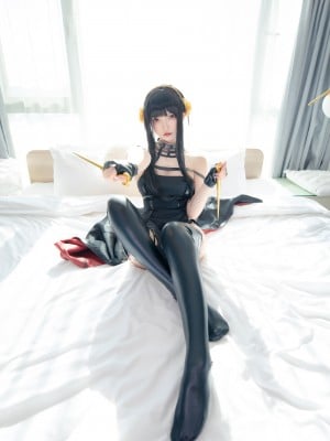 [Kansuka Matsutsuka] Mrs. Yole Spy Playing House Spy × Family Latex Yor Forger