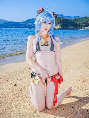[Glossy Rabbit] Hujan yang menakjubkan di hari laut dan mona kecil dengan Barbara!
