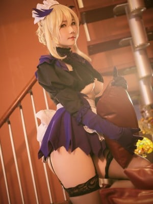Ini akhir dunia - Black Gun Maid