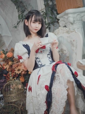 Azuki - Patreon Aug