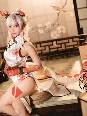 [Fox Radish] Cheongsam vào năm mới · Le Xiaoya