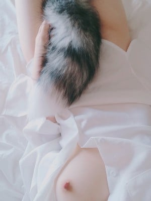 Anjing Jahat - Kondom Hari Valentine Cina Pacar Anjing