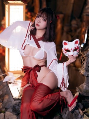 Yuuhui Yuuhui - Đền thờ