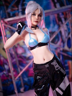 Joyce Lin2x - Jett