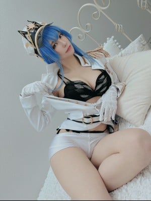 [Terima kasih atas popularitas ROM] Versi paling populer dari musim dingin yang baru, Versi Slutty Bare Helm [Comicket's Competitive Swimming Rom Ditambahkan