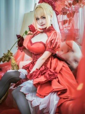 Gulungan Besar dan Gulungan Kecil - Nero Claudius (FGO)