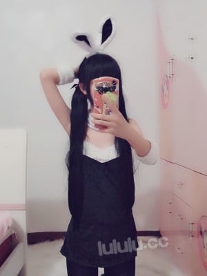 Chen Jiaojiao (Concubine Kecil Manis) - Gadis Kelinci