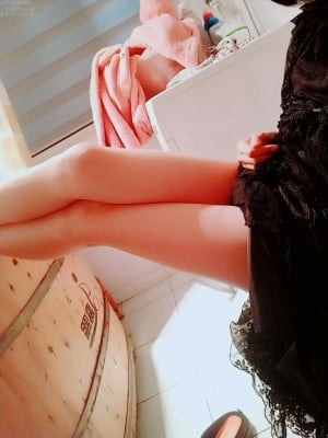 Loli Girl Nine yang berusia lima belas tahun-hari ini adalah Loli eksklusif Anda
