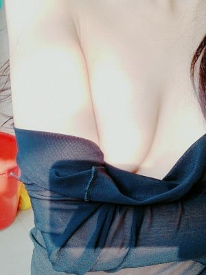 Loli Girl Nine yang berusia lima belas tahun-Black Saom