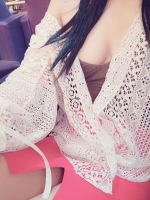 Ribuan Bunga dan Bunga Sakura - Internet Cafe
