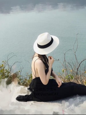 Otome Lemah (Gadis Kucing Otaku, Gadis Armada W) - Rok hitam di tepi danau