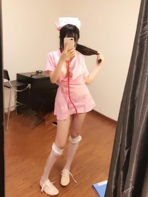 Otome Lemah (Otaku Cat Girl Fleet Girl W) - Perawat Merah Muda