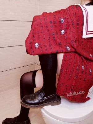 Loli tiga inci - Kimono JK Tail