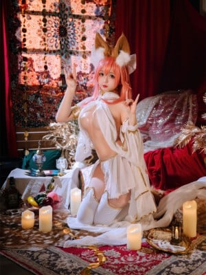 Hina KA - Vũ công Tamamomae áp dụng dầu
