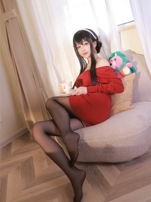 130 Shui Miao Aqua-Sweater Yoel-Red