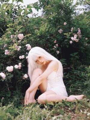 Silly Momo – Tali Anggota 2024 + Rambut Putih