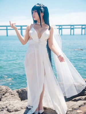 [luo xiaoli miao] Gaun Pengantin Taihou (Azur Lane)