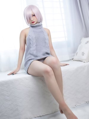 LoLiSAMA - Sweater punggung terbuka FGO Matthew