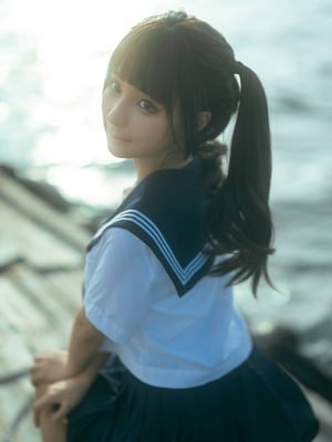 Momo Konyol – Angin Laut