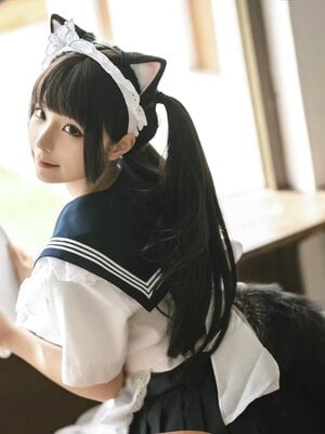 Konyol Momo – Pembantu Kucing