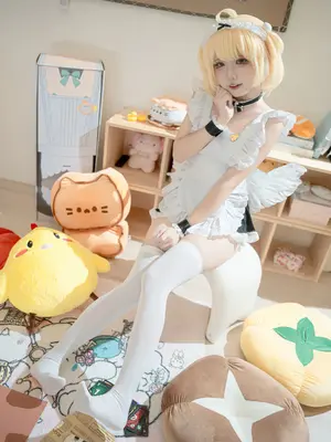 Etsu_ko - Pembantu Chichi Berbulu KAGUYANO