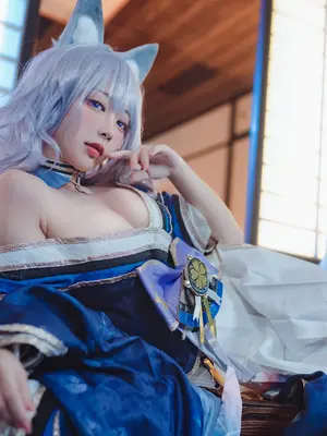 Miyamoto Sakura - Kulit Asli Azur Lane Shinano